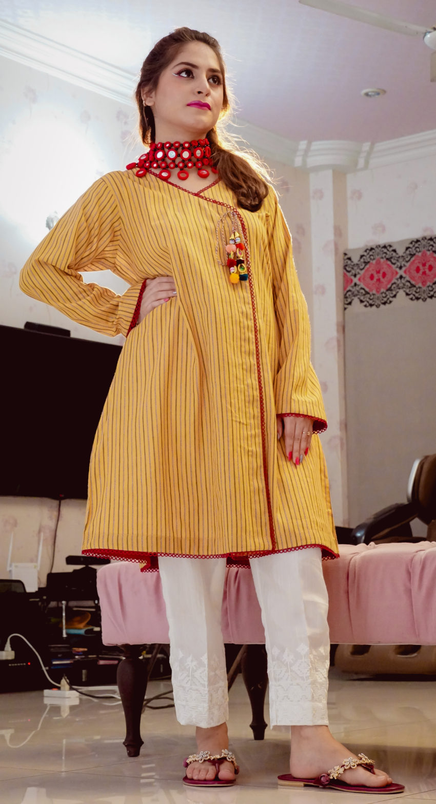 GOLD YELLOW ANGRAKHA
