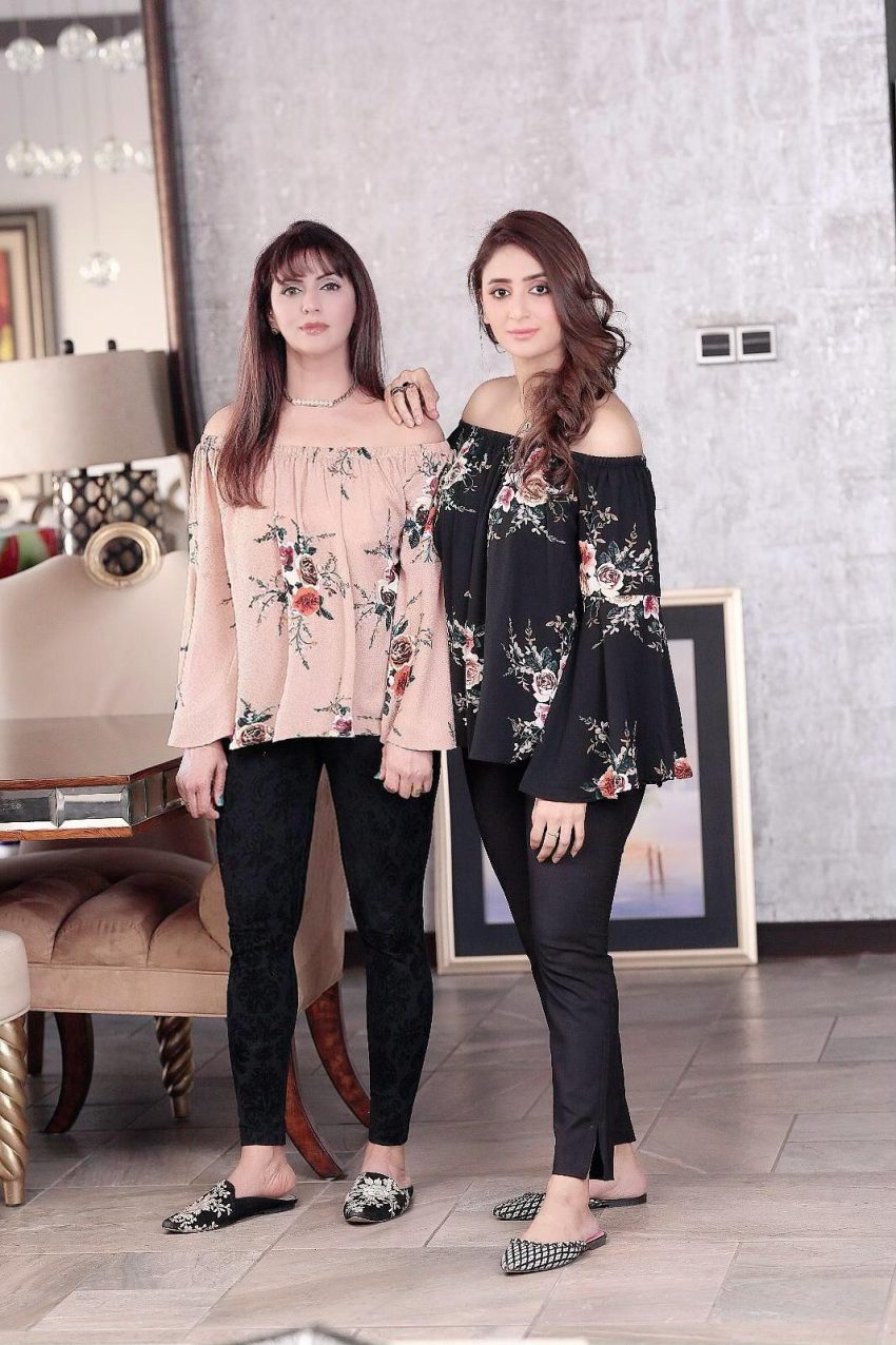Off Shoulder Slash Neck Chiffon Floral Print Blouse/Top